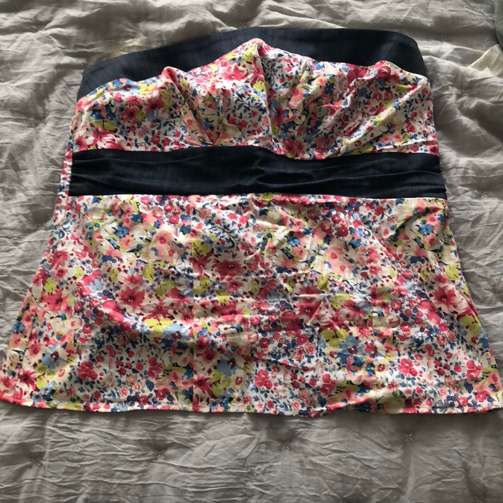 Torrid floral tube top with denim accents
